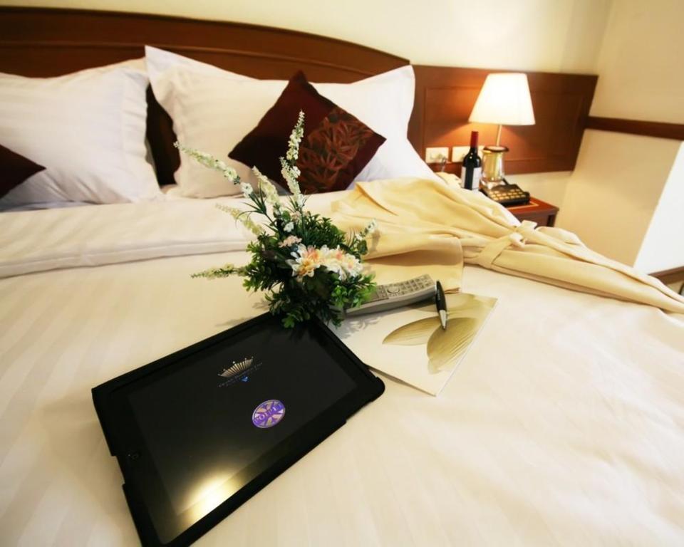 Grand Diamond City Hotel & Casino Poipet Exterior foto