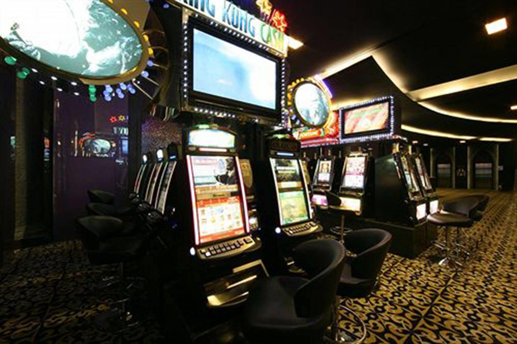 Grand Diamond City Hotel & Casino Poipet Exterior foto
